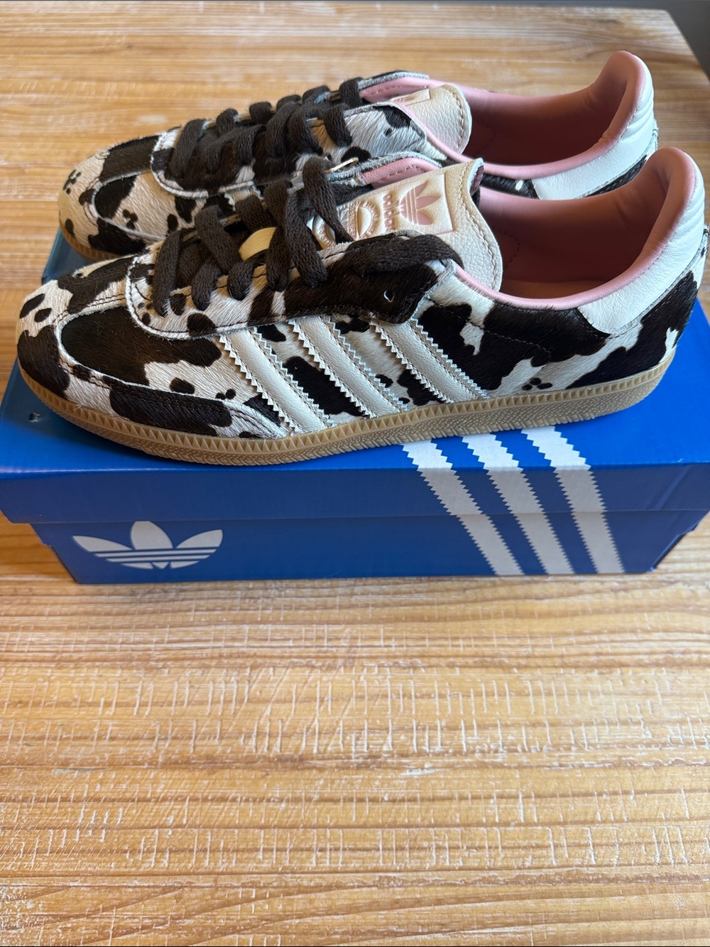 adidas Women’sSamba Sneakers in Cow Print with Pink Lining - Picture 3 of 9